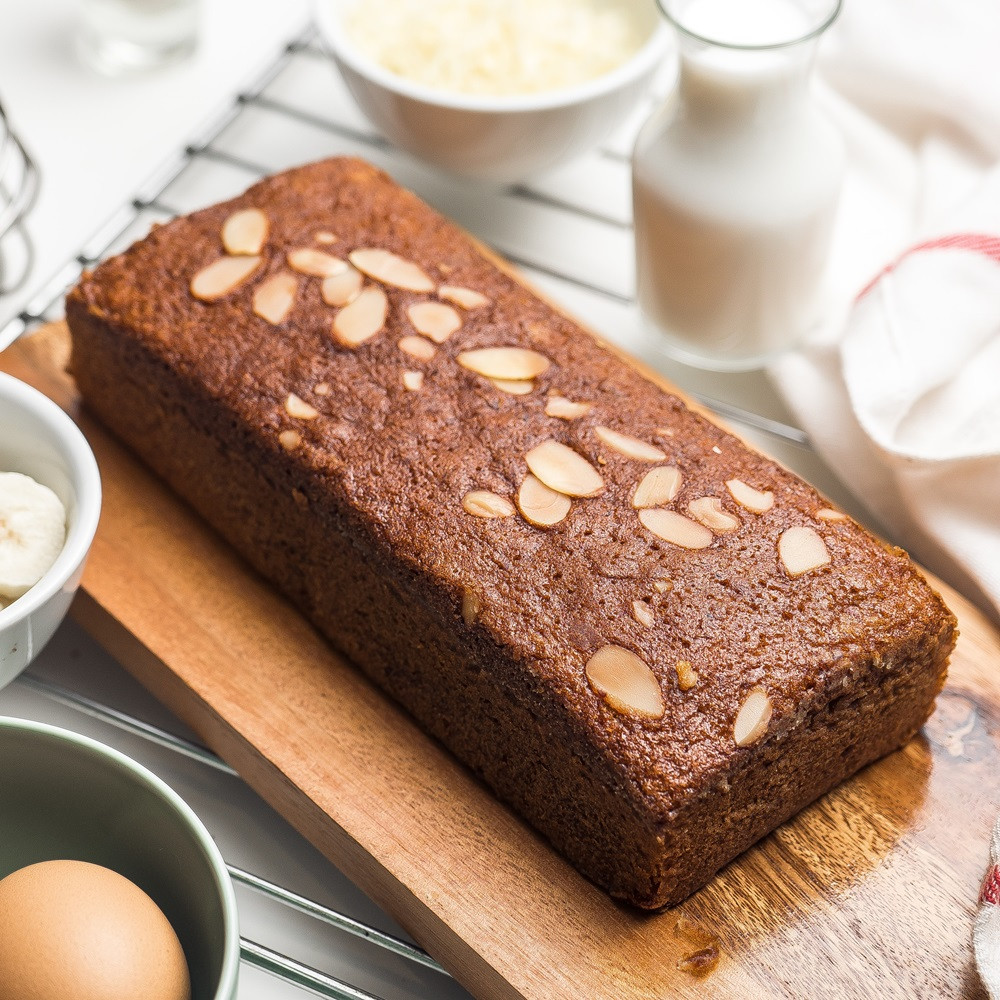 Nisa Cake's& Bakery: Rasa Manis yang Menggugah Jiwa di Adipala